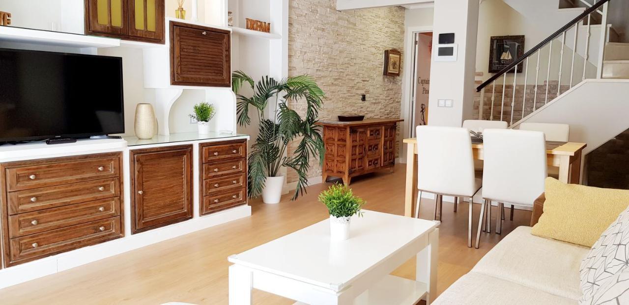 Apartament Apartamento Duplex Frente Al Mar Paseo Maritimo Torremolinos Zewnętrze zdjęcie